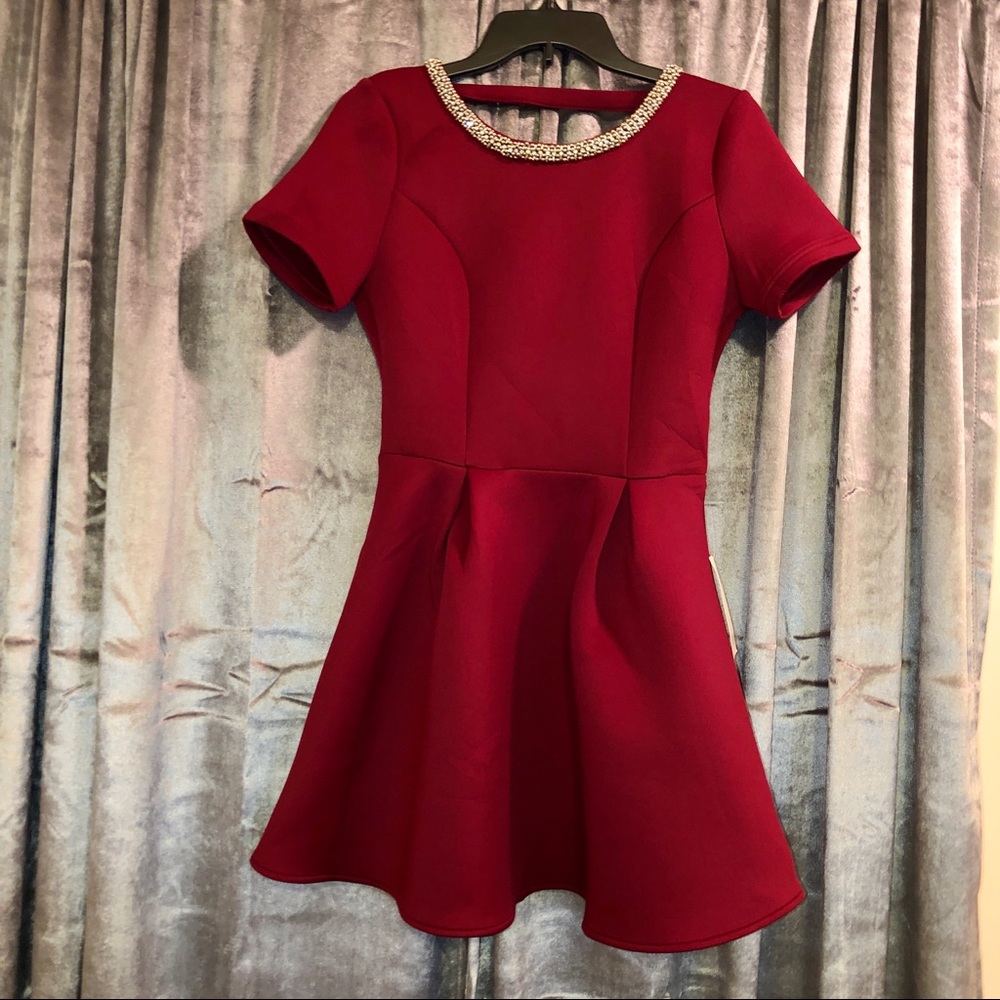NWT❤️Beaded/Jeweled Dress Round Neckline-SO classy but sexy too!💝